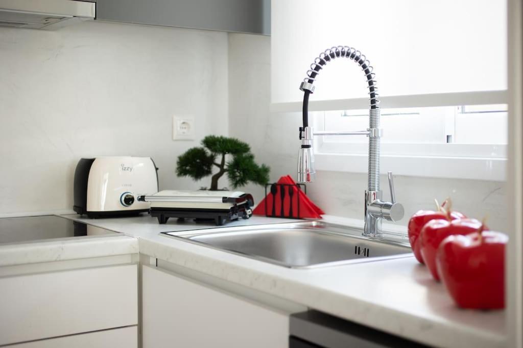 Blue Delta Apartment Palaio Faliro أثينا المظهر الخارجي الصورة