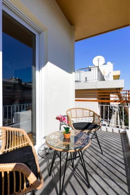 Blue Delta Apartment Palaio Faliro أثينا المظهر الخارجي الصورة