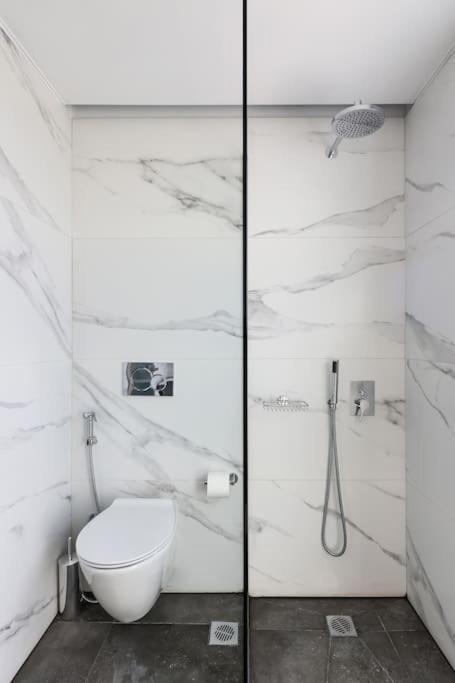 Blue Delta Apartment Palaio Faliro أثينا المظهر الخارجي الصورة